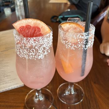 Olive & Ivy - Sparkling Rosé Paloma - Breakfast & Brunch Near Me - Scottsdale, Arizona Olive & Ivy - Sparkling Rosé Paloma - Breakfast & Brunch Near Me - Scottsdale, Arizona