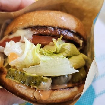 Amy’s Drive Thru - Vegan double double. The sauce! - Gluten-Free Near Me - Rohnert Park, California Amy’s Drive Thru - Vegan double double. The sauce! - Gluten-Free Near Me - Rohnert Park, California