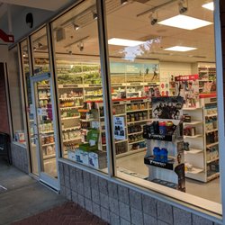 GNC - Outside view