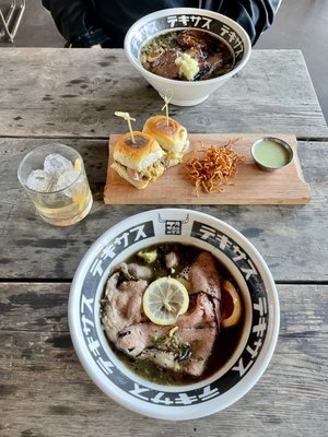 BBQ Ramen Tatsu-Ya by null