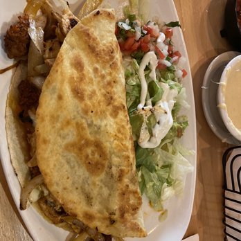 El Toro - quesadilla - Mexican Near Me - Indianapolis, Indiana