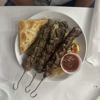 Tuscany Grill - Beef tenderloin kebabs(with and extra skewer) - Italian Near Me - Cedar Rapids, Iowa Tuscany Grill - Beef tenderloin kebabs(with and extra skewer) - Italian Near Me - Cedar Rapids, Iowa
