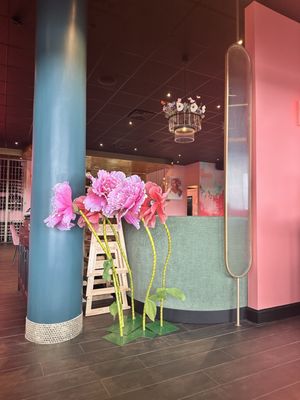 Lokum Mediterranean Restaurant and Bar by null