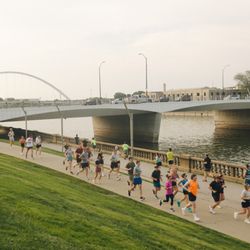 Fleet Feet - Weekly group social runs