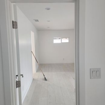 Pro-City Painters - Painters Near Me Pro-City Painters - Painters Near Me
