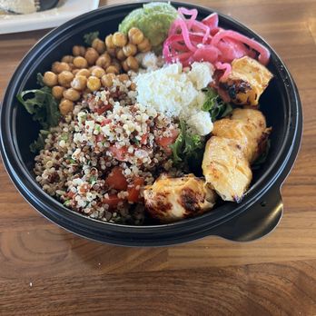 Luna Grill Ventura - Mediterranean Near Me - Ventura, California