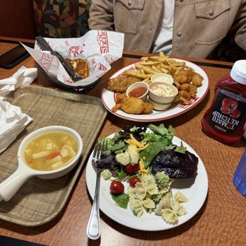 Sizzler - Fisherman's Platter, Unlimited Salad Bar - Seafood Near Me - Los Angeles, California Sizzler - Fisherman's Platter, Unlimited Salad Bar - Seafood Near Me - Los Angeles, California