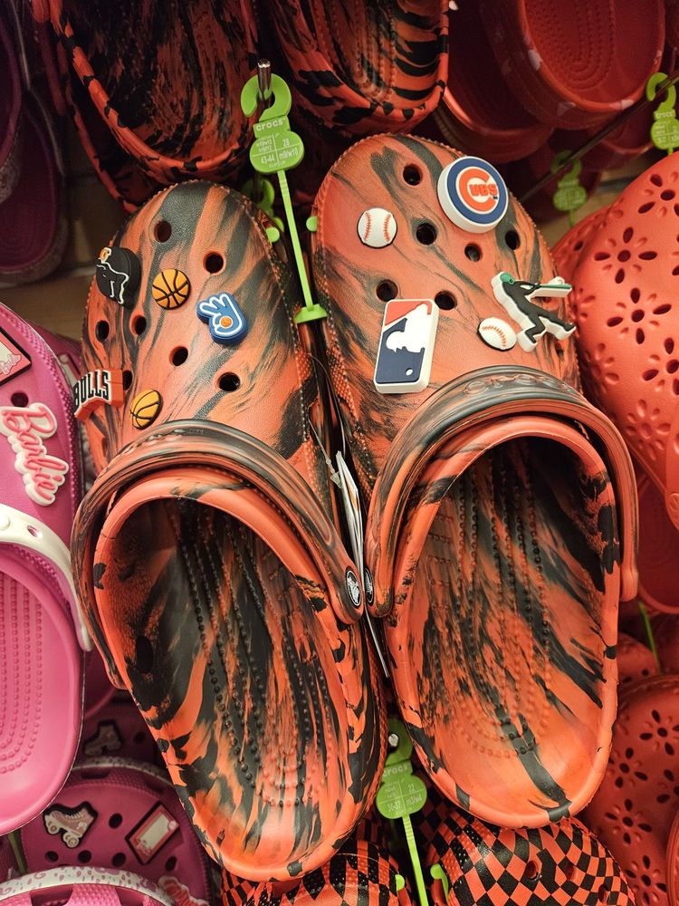 Rosemont Fashion Outlets Stores 2026.CROCS - Updated January 2026 - 30 Photos & 12 Reviews - 5220 Fashion ...