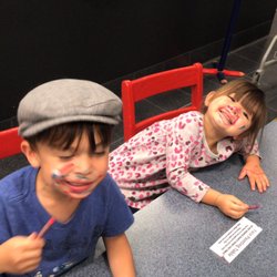 Children's Museum of the Highlands - Face painting station