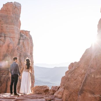 Sedona Bride Photographers - Session Photography Near Me - Sedona, Arizona Sedona Bride Photographers - Session Photography Near Me - Sedona, Arizona