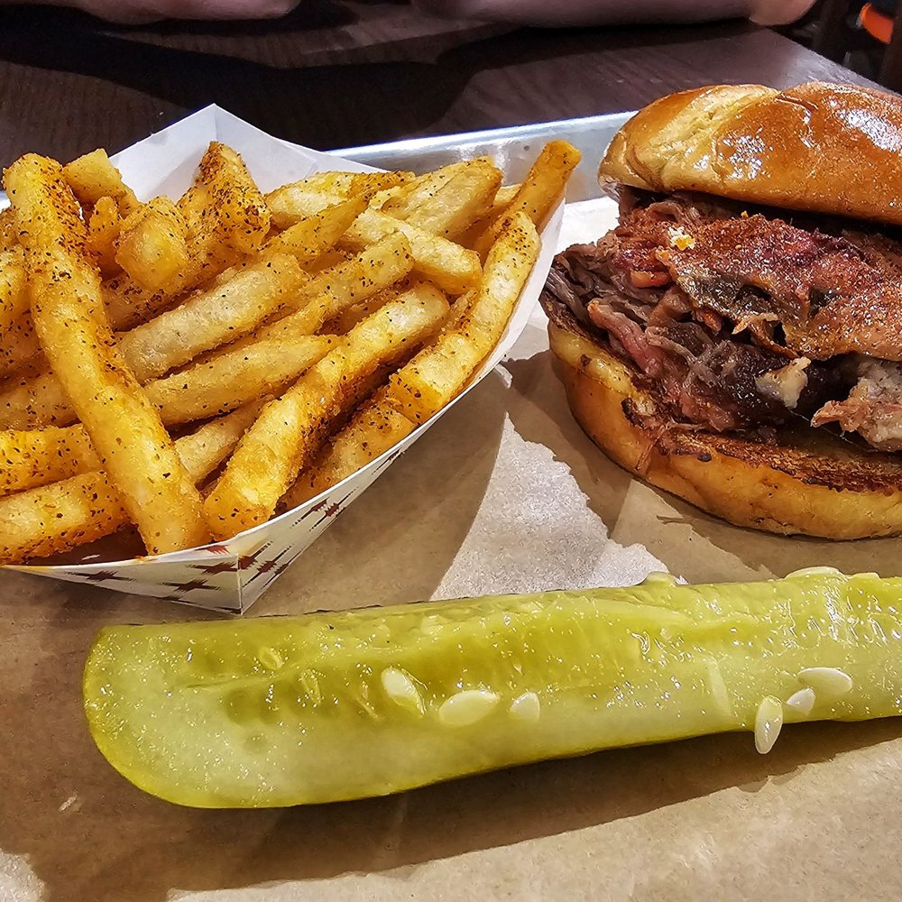 GQue BBQ Thornton - Pulled pork and fries - Barbeque Near Me - Thornton, Colorado