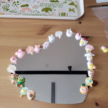 Hello Pottery - Arranging my charms - Paint-Your-Own Pottery Near Me - Irvine, California Hello Pottery - Arranging my charms - Paint-Your-Own Pottery Near Me - Irvine, California