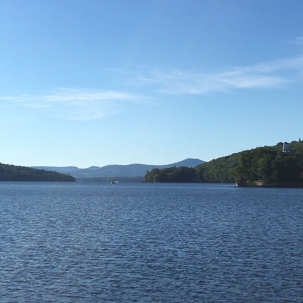 Chase House At Mill Falls - Lake Winnipesaukee - Hotels Near Me - Meredith, New Hampshire