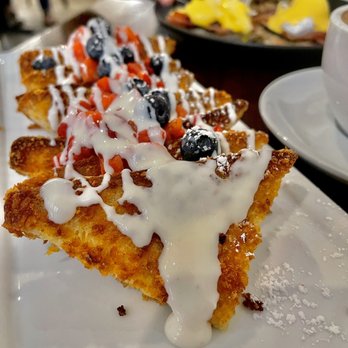 Blu Jam Cafe - Crunchy French Toast (IG: eatingwithkreng) - Breakfast & Brunch Near Me - Los Angeles, California Blu Jam Cafe - Crunchy French Toast (IG: eatingwithkreng) - Breakfast & Brunch Near Me - Los Angeles, California