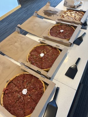 Bartoli's Pizzeria & Catering - West Town by null