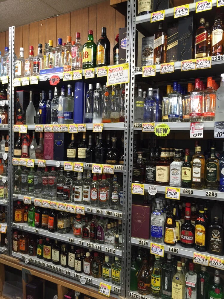 OLD DUTCH LIQUOR STORE Updated August 2024 269 Hanover St, Meriden