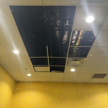 Planet Fitness - Water leak from weeks ago, and this is still unfinished in the 30-min room. - Gyms Near Me - La Quinta, California Planet Fitness - Water leak from weeks ago, and this is still unfinished in the 30-min room. - Gyms Near Me - La Quinta, California