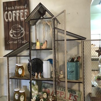 Valley Pistachio Country Store - Specialty Food Near Me - Madera, California