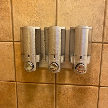 The Quail - Empty. All 3. One set of 2 mini bottles  of shampoo and conditioner. Seriously? - Hotels Near Me - Carmel, California