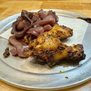 V Pizza + Flask & Cannon - V Signature Wings - free order! - Pizza Near Me - St. Augustine, Florida
