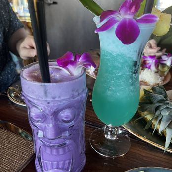 Wilfred's Lounge - Uma Ube and Blue Hawaiian - Hawaiian Near Me - Napa, California