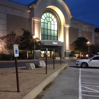 Dillard's - Department Stores Near Me - San Antonio, Texas