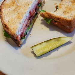 Joe's Friendly Tavern - The BLT.