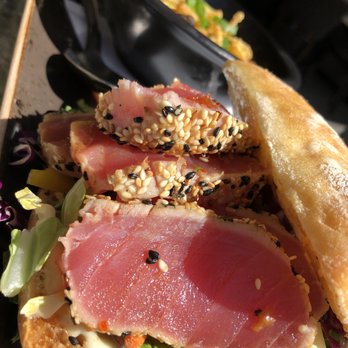 GRANVILLE - Seared Tuna sandwich - New American Near Me - Studio City, California GRANVILLE - Seared Tuna sandwich - New American Near Me - Studio City, California