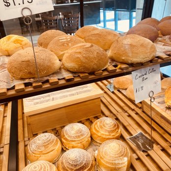 Bakery 1908 - The mount fuji is really interesting, I was pleasantly surprised with the filling - Bakeries Near Me - Tampa, Florida Bakery 1908 - The mount fuji is really interesting, I was pleasantly surprised with the filling - Bakeries Near Me - Tampa, Florida