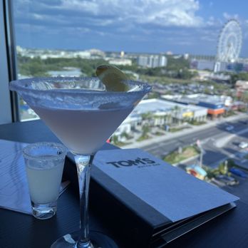 Tom’s Watch Bar - Lavender martini - Sports Bars Near Me - Orlando, Florida