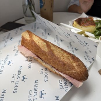 Maison Louis Café - Le Parisien - Coffee & Tea Near Me - St. Augustine, Florida