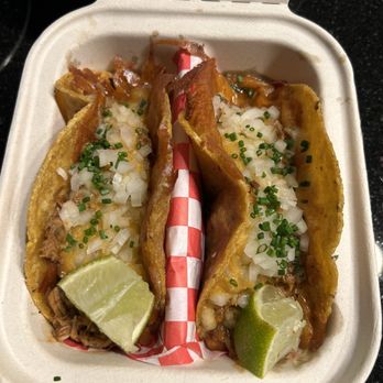 Animales Barbeque - Pork tacos - Barbeque Near Me - Minneapolis, Minnesota