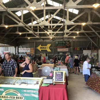 Bastrop 1832 Farmers Market - Inside the barn - Farmers Market Near Me - Bastrop, Texas
