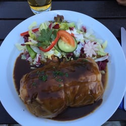 Schinkenkrug - XXL Kohlroulade optisch beeindruckend