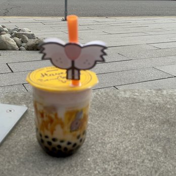 Rabbit Rabbit Tea - Brown Sugar Boba with Strawberry Milk Foam - Bubble Tea Near Me - Seattle, Washington Rabbit Rabbit Tea - Brown Sugar Boba with Strawberry Milk Foam - Bubble Tea Near Me - Seattle, Washington