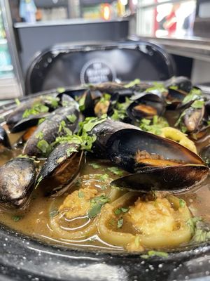 Da Seafood Cartel by null