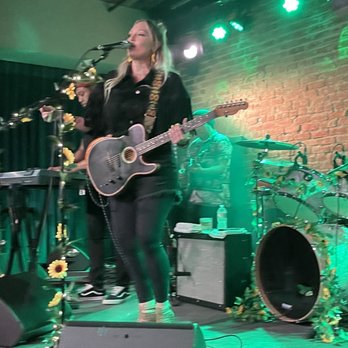 The Venice West - Love me some Anuhea - Music Venues Near Me - Venice, California The Venice West - Love me some Anuhea - Music Venues Near Me - Venice, California