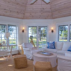 Eastern Shore Vacation Rentals - Waterfront Living