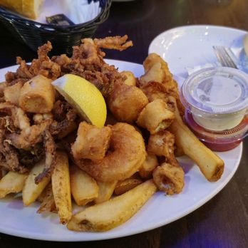 Barbara's Fishtrap - Seafood Near Me - Half Moon Bay, California Barbara's Fishtrap - Seafood Near Me - Half Moon Bay, California
