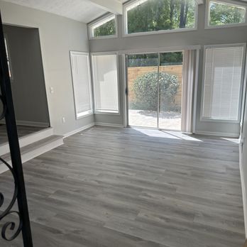 D’Castro Flooring - LVP Flooring - Flooring Near Me D’Castro Flooring - LVP Flooring - Flooring Near Me