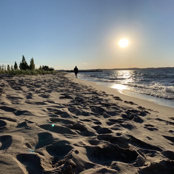 Dam Beach - Beaches Near Me