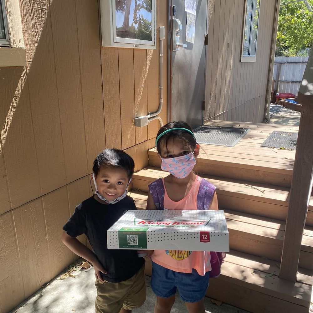 Tiny Toes Preschool - Noah & Syd's last day @ Tiny Toes - Preschools Near Me - Brentwood, California Tiny Toes Preschool - Noah & Syd's last day @ Tiny Toes - Preschools Near Me - Brentwood, California