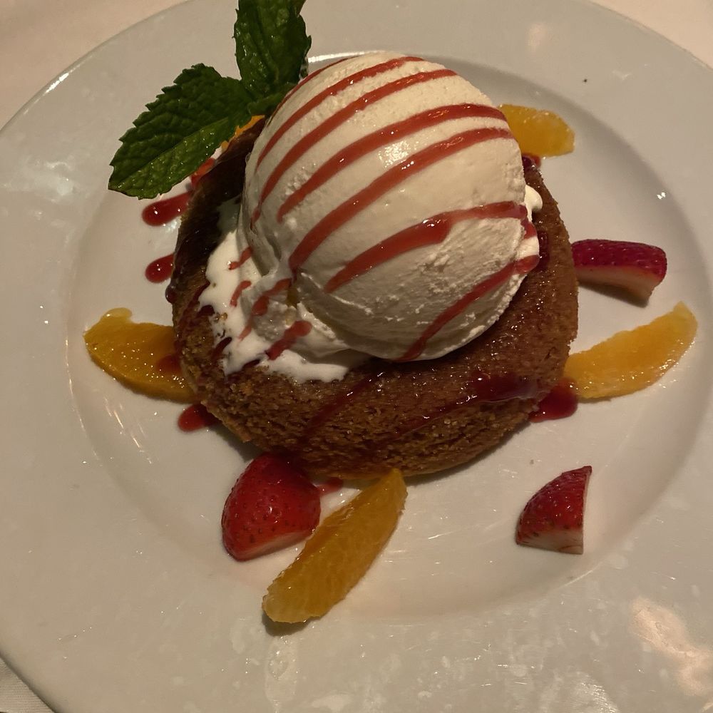 Mastro's Steakhouse - Butter cake - Steakhouses Near Me - Washington, DC, District of Columbia