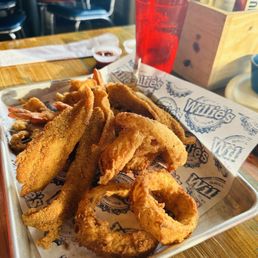Fried Catfish and Shrimp Combo Fried Catfish and Shrimp Combo