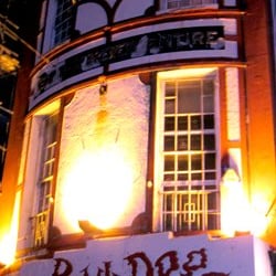 Bulldog Tavern