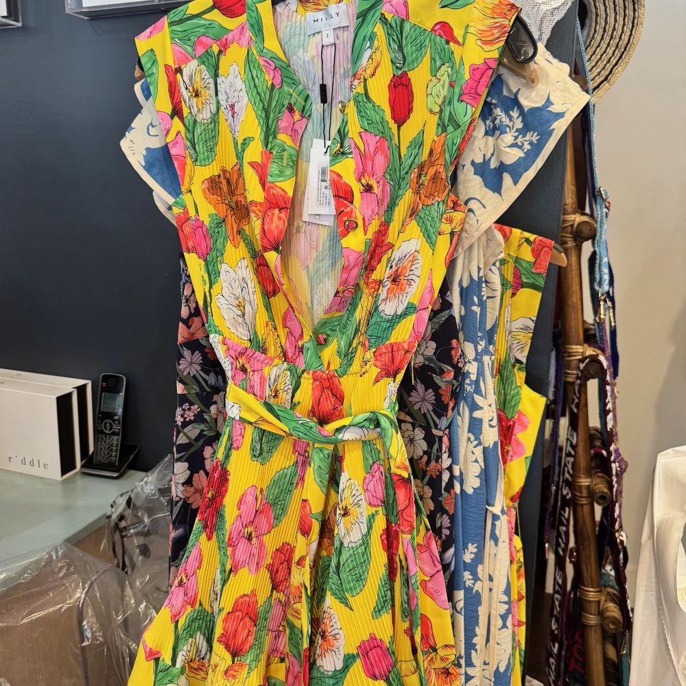 Casual Engagement Photo Outfits | alyssa-rachelle.com, image size:1000x1000