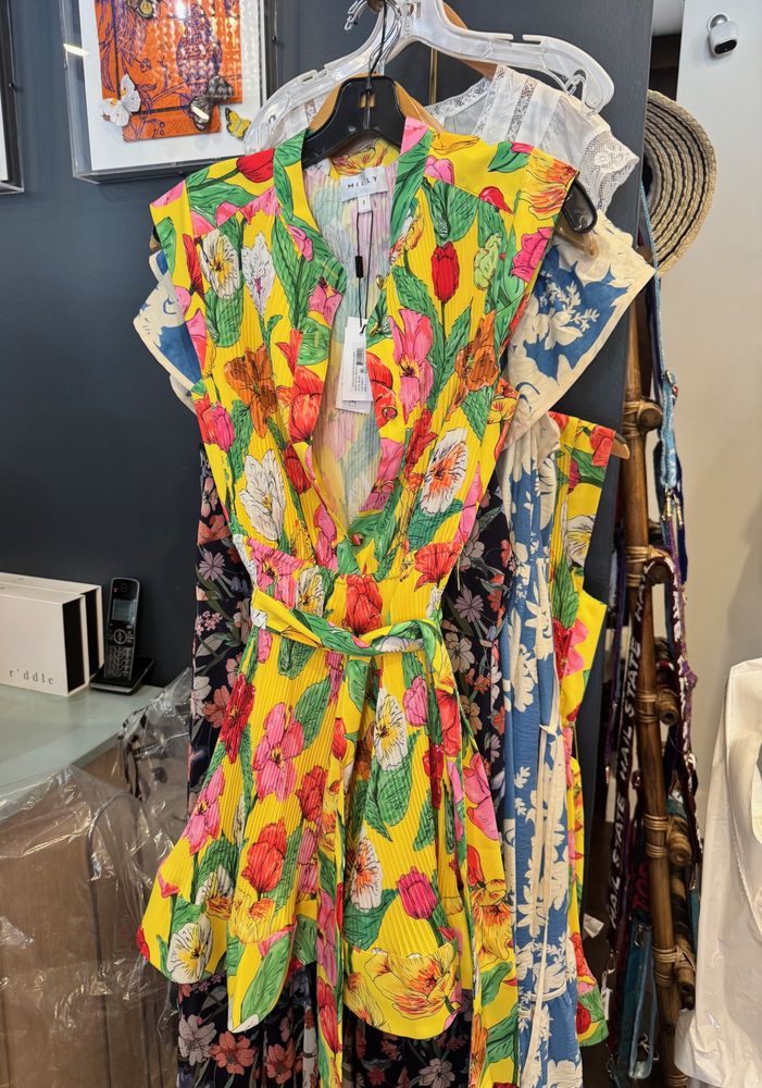 Alice Blue Boutique Logo