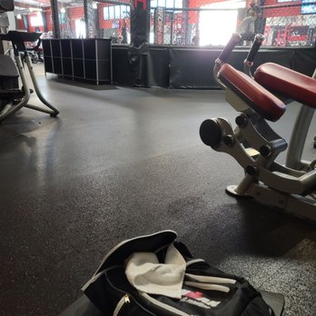 UFC GYM Honolulu - Trainers Near Me - Honolulu, Hawaii UFC GYM Honolulu - Trainers Near Me - Honolulu, Hawaii