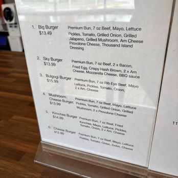 Big Sky Burger - Burgers Near Me - Lakewood, Colorado