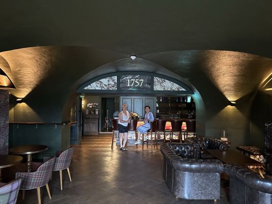 Mount Juliet Estate, Autograph Collection by null